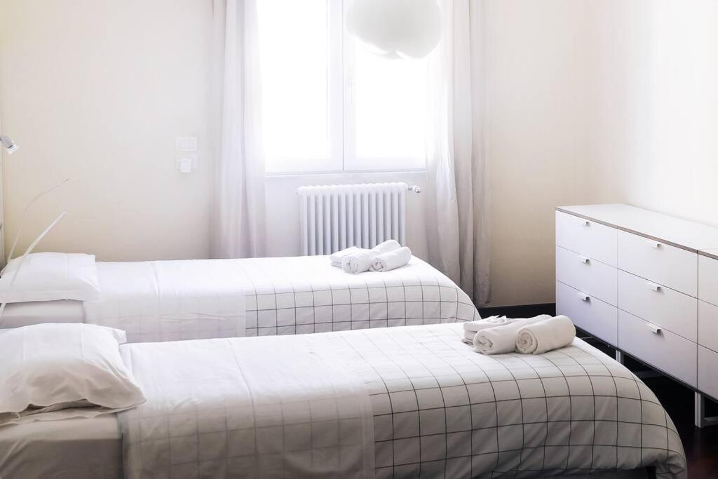 City Suite - Appartamento Spazioso Nel Centro Di Bari Exteriör bild