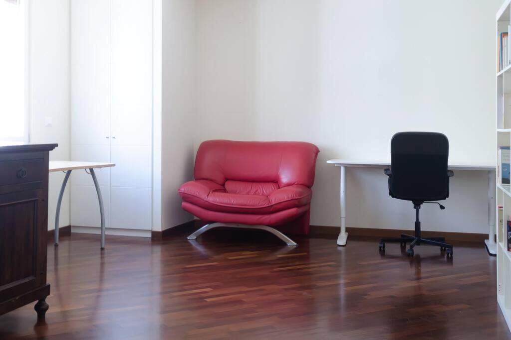 City Suite - Appartamento Spazioso Nel Centro Di Bari Exteriör bild